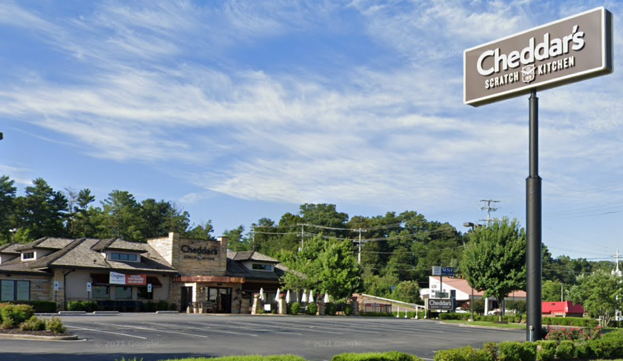 Cheddar’s on Kingston Pike sells for 5.48 million Knox County
